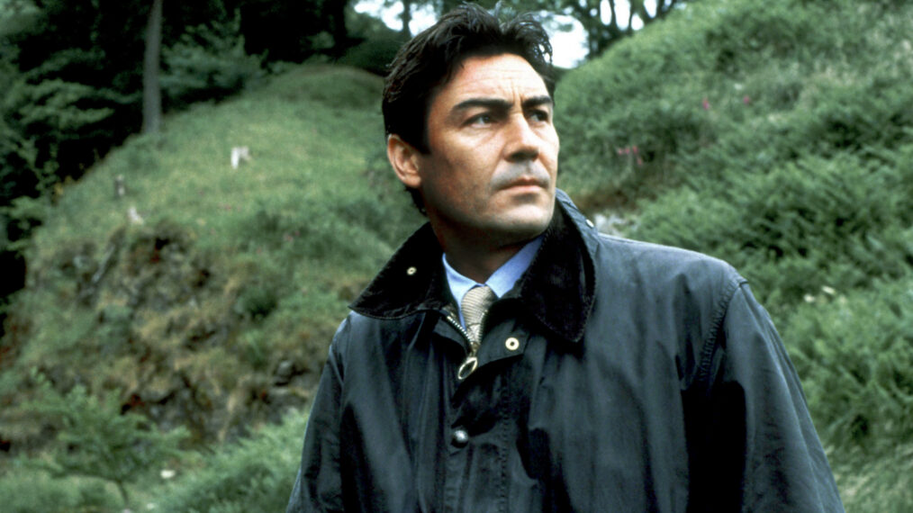 Nathaniel Parker as DI Thomas Lynley in 'The Inspector Lynley Mysteries'