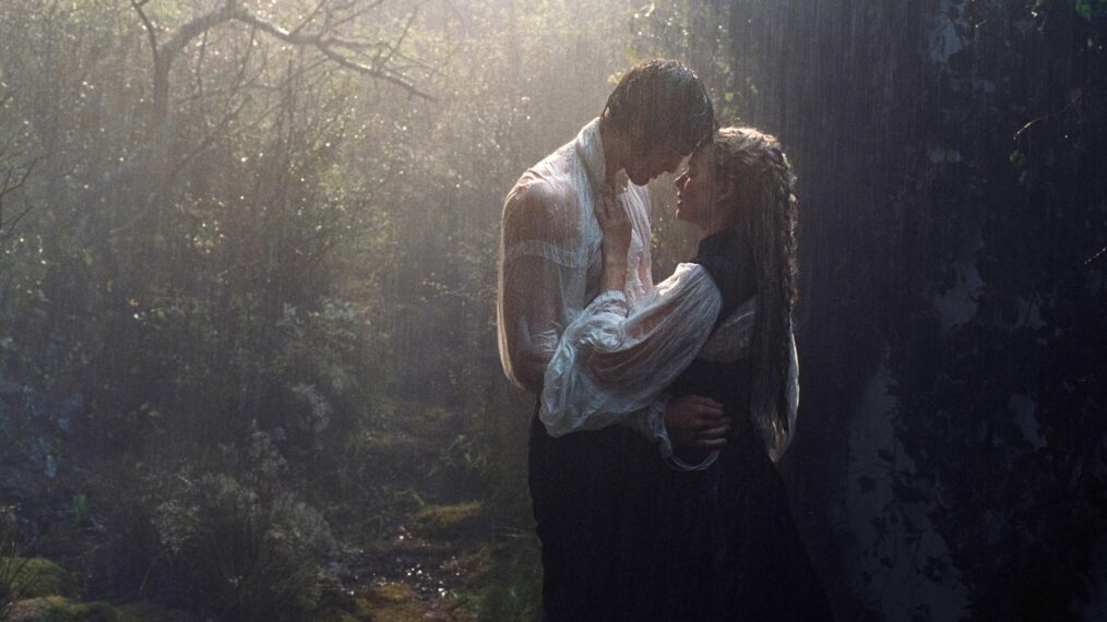 Jacob Elordi and Margot Robbie in 'Wuthering Heights'