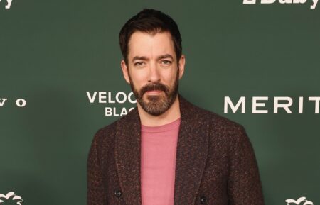 Drew Scott attends the 2024 Baby2Baby Gala at Pacific Design Center on November 09, 2024 in West Hollywood, California.
