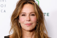 Jennifer Grey Mourns Death of Mother Jo Wilder at 94 in Heartfelt Tribute