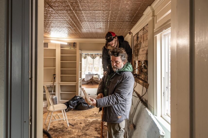 Maine Cabin Masters: All Inn