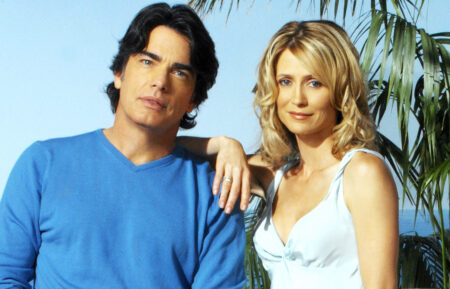 THE O.C., Peter Gallagher, Kelly Rowan