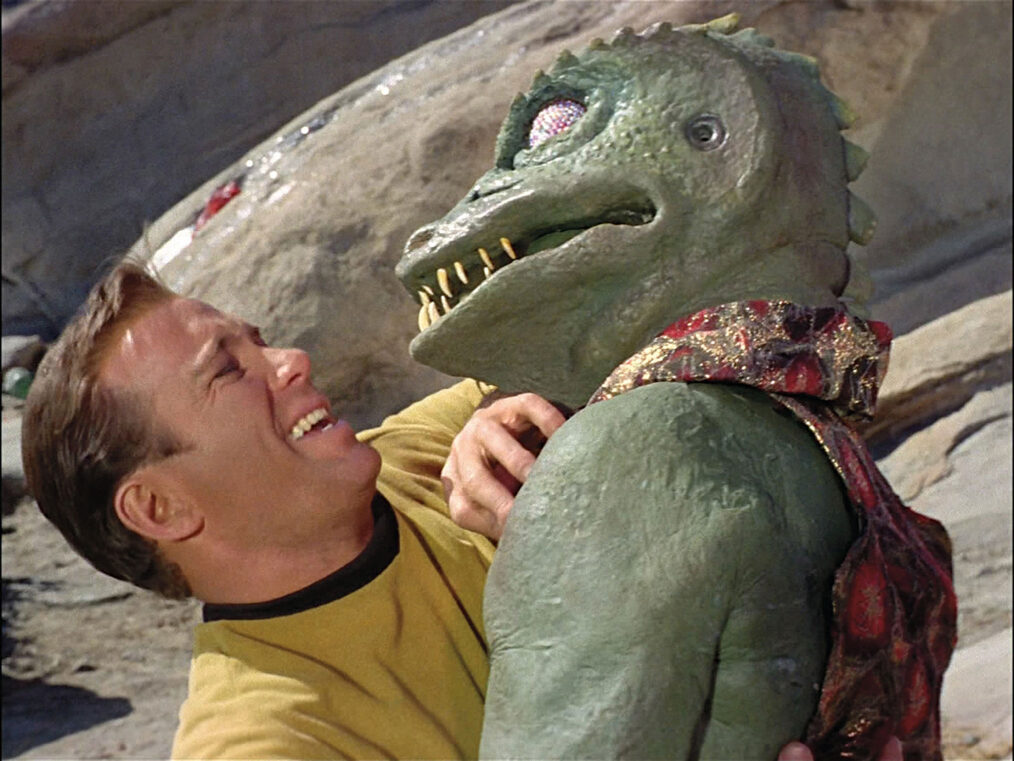 LOS ANGELES - JANUARY 19: STAR TREK William Shatner as Capt. James T. Kirk fighting the Gorn in "Arena". Original air date January 19, 1967, season 1, episode 19. Image is a screen grab.