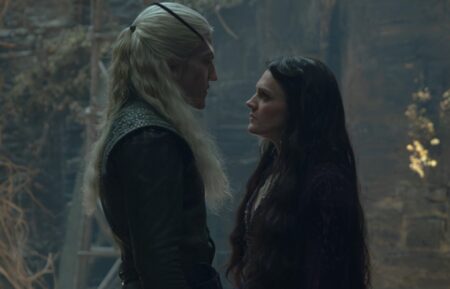 Ewan Mitchell as Aemond and Gayle Rankin as Alys Rivers in 'House of the Dragon' Season 3 Episode 7