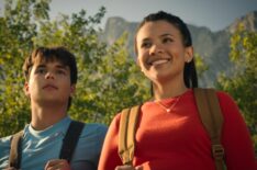 Naveen Paddock as Elliot, Nikki Rodriguez as Jackie Howard on 'My Life with the Walter Boys' Season 3