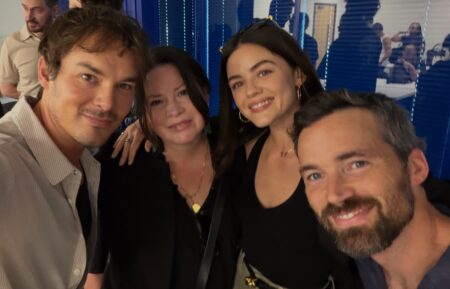 Tyler Blackburn, Holly Marie Combs, Lucy Hale, Ian Harding