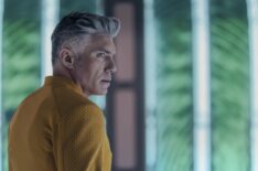 'Star Trek: Strange New Worlds' Bosses & Anson Mount on Pike's Tough Decision & 'Doctor Who'