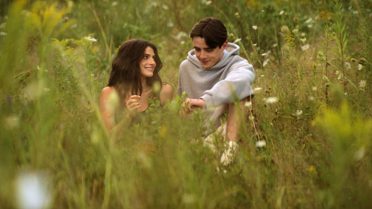 Annie Jacobson (Ella Rubin), Rory (Daniel Quinn-Toye)