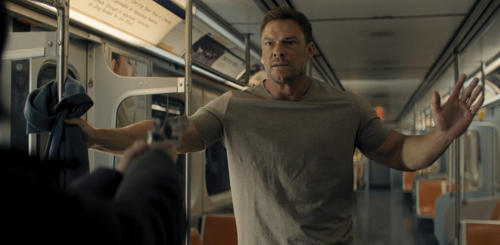 Alan Ritchson as Jack Reacher Reacher Season 4 - Episode 1