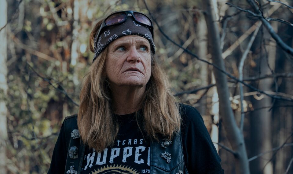 The Hunting Wives. Dale Dickey as Zelda in episode 201 of The Hunting Wives. Cr. Dana Hawley/Netflix © 2026