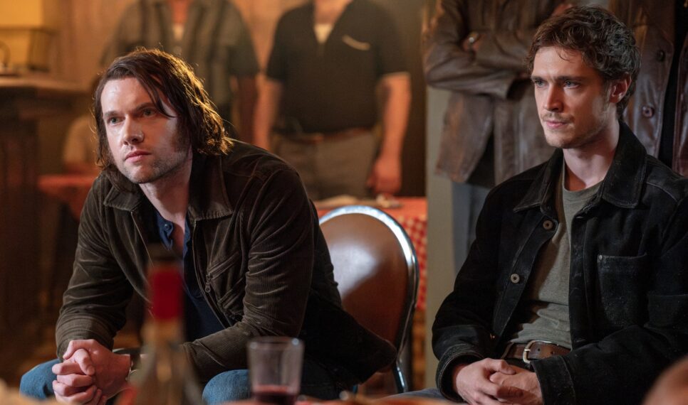 Tom Brittney as Jimmy Roarke, Stanley Morgan as Mickey Flanagan
