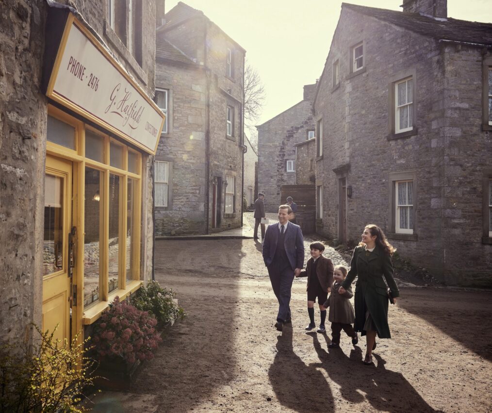 James Herriot (Nicholas Ralph), Jimmy Herriot (Thomas Riches), Rosie Herriot (Isabella Ward), Helen Herriot (Rachel Shenton) in 'All Creatures Great and Small' Season 7