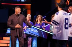 BEAT SHAZAM: Host Jamie Foxx with contestants in the 'Shazam Bowl' episode of BEAT SHAZAM airing Monday, Aug. 24 (8:00 - 9:00 PM ET/PT) on FOX. © 2024 Fox Media LLC