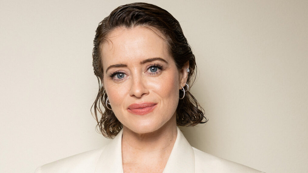 Claire Foy receives the Golden Eye Award before the screening of ‘H Is For Hawk’ during the 21st Zurich Film Festival at Kongresshaus on September 29, 2025, in Zurich, Switzerland