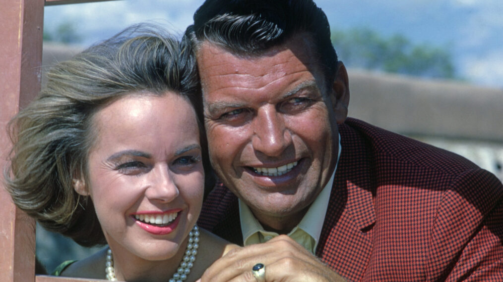 Terry Moore as Connie Garret and Richard Egan as Jim Redigo in ‘Empire’