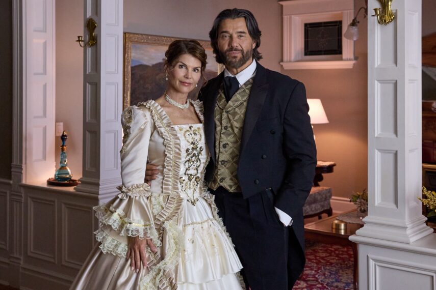 Lori Loughlin, Steve Bacic in 'Garage Sale Mysteries Murder Takes the Stage'