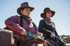 Merritt Wever as Mary Agnes and Michelle Dockery as Alice Fletcher in ‘Godless’