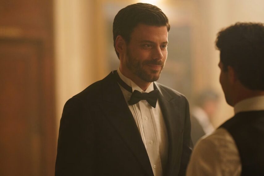 Scott in 'Heated Rivalry' Season 1