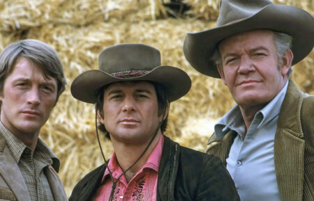 LANCER, from left: Wayne Maunder, James Stacy, Andrew Duggan, (1968), 1968-70. ph: Martin Mills /TV Guide/ TM and Copyright ©20th Century Fox Film Corp. All rights reserved./courtesy Everett Collection