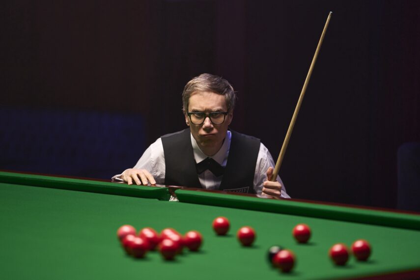Stephen Merchant as Danny Sloane in 'Ludwig' Season 2 Episode 4