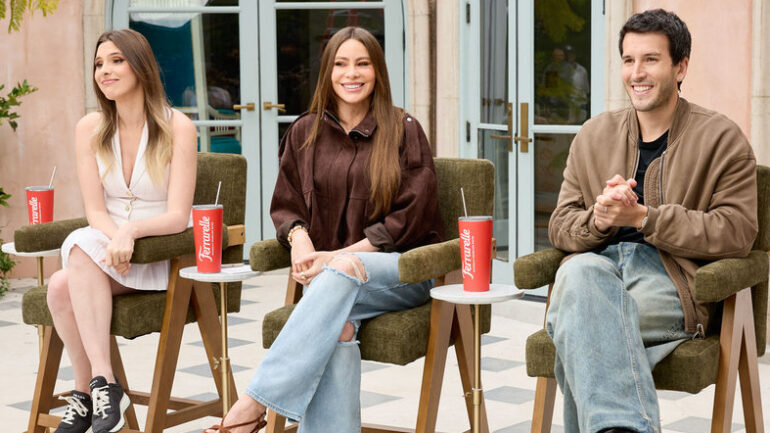 ‘AGT’ Recap: Which of Howie Mandel & Sofia Vergara’s Callbacks Made the Live Shows?
