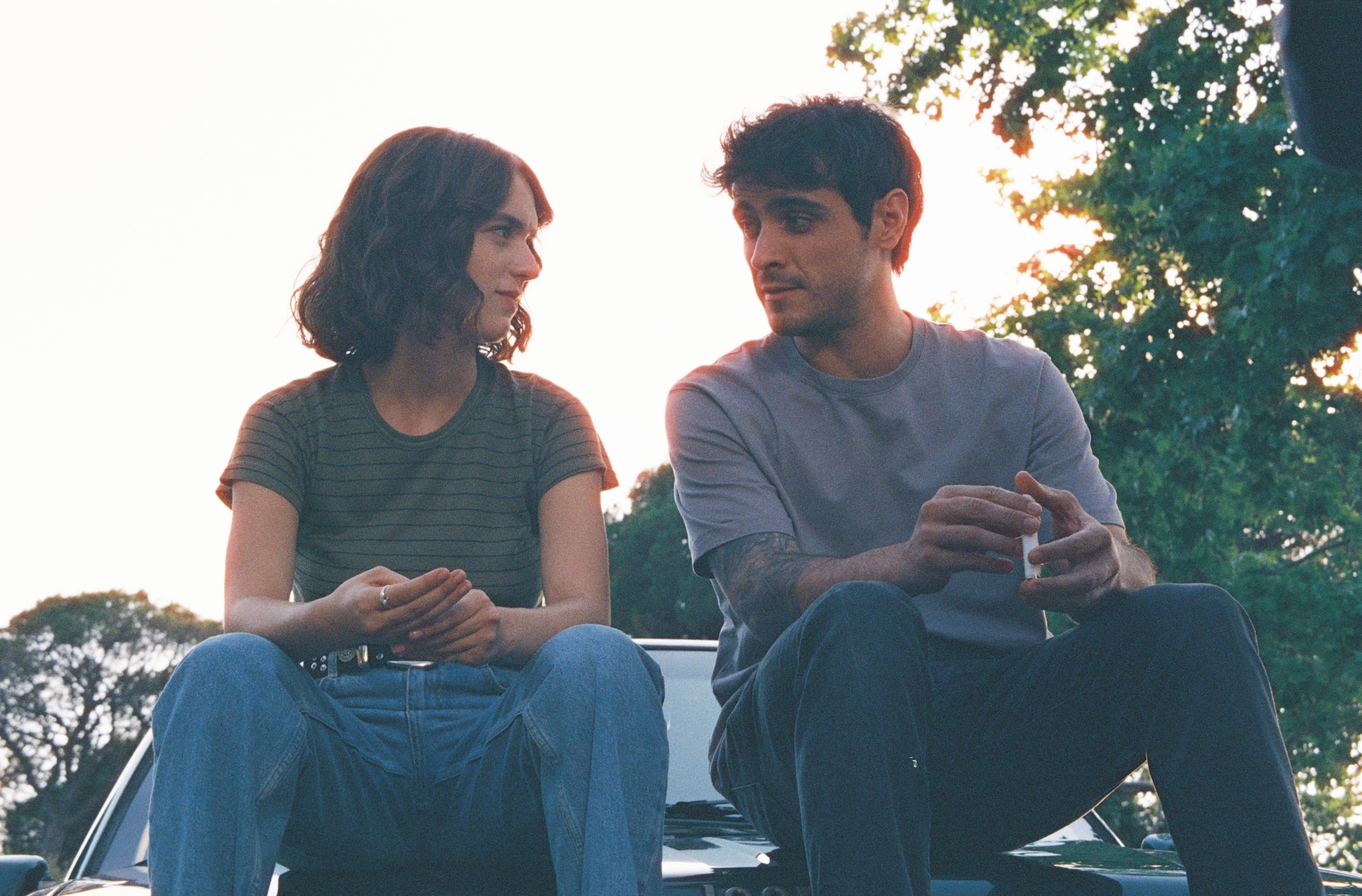 EL MAPA DE LOS ANHELOS. Alicia Falcó as Greta, Pablo Álvarez as Will in episode 01 of EL MAPA DE LOS ANHELOS.