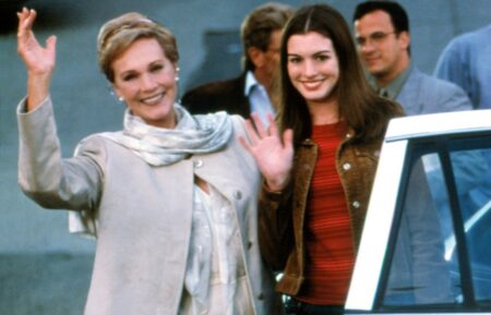 Julie Andrews and Anne Hathaway in 'The Princess Diaries'