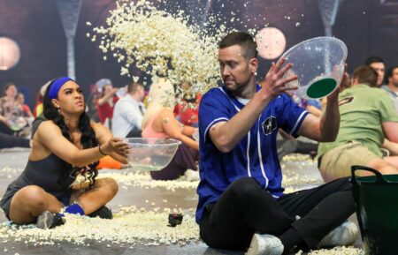 99 TO BEAT: Contestants in the Season Two Premiere of 99 TO BEAT airing Wednesday, Sept. 23 (9:01-10:00 PM ET/PT) on FOX. © 2025 Fox Media LLC.