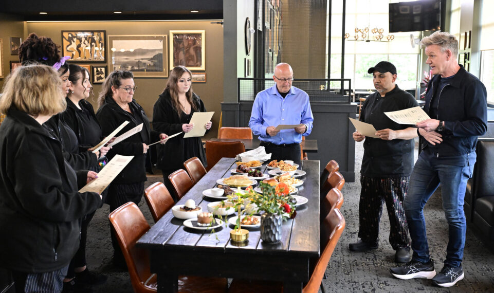 KITCHEN NIGHTMARES: Gordon Ramsay with the restaurant owner in the “Wick ‘n Ore Kitchen & Tap” episodes of KITCHEN NIGHTMARES airing Tuesday, September 15 (8:00-10:00 PM ET/PT) on FOX. CR: FOX. ©2026 FOX Media LLC.