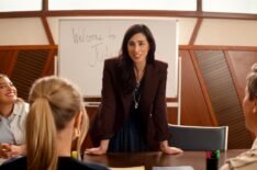 Keyla Monterroso Mejia as Amber, Sarah Silverman as Rabbi Eden in episode 302 of Nobody Wants This
