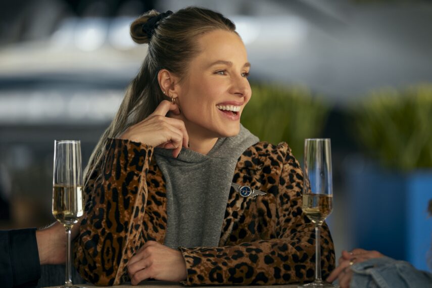 Kristen Bell as Joanne in episode 304 of Nobody Wants This