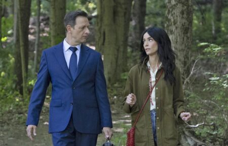 Josh Charles and Abigail Spencer — 'Best Medicine' Season 2 Episode 2