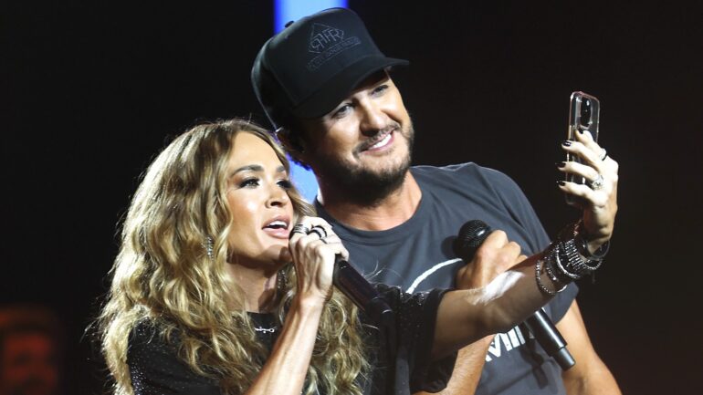 Carrie Underwood and Luke Bryan