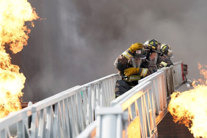 Leroy Williams III as Ballard, David Eigenberg as Christopher Herrmann — 'Chicago Fire' Season 15 Premiere "New Blood"