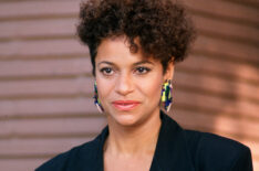 Debbie Allen poses during a 1990 portrait session in Los Angeles, California