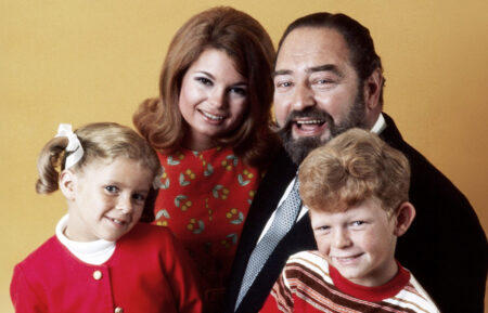 FAMILY AFFAIR, from left, Anissa Jones, Kathy Garver, Sebastian Cabot, Johnny Whitaker, on-set, 1966-71 (1967 photo).