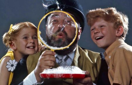FAMILY AFFAIR, from left: Anissa Jones, Sebastian Cabot, Johnny Whitaker, (1969), 1966-1971.