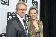 Richard Gilliland and Jean Smart