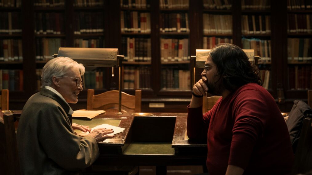Glenn Close as Isabelle and Carlos González as Alberto in 'La Bola Negra'