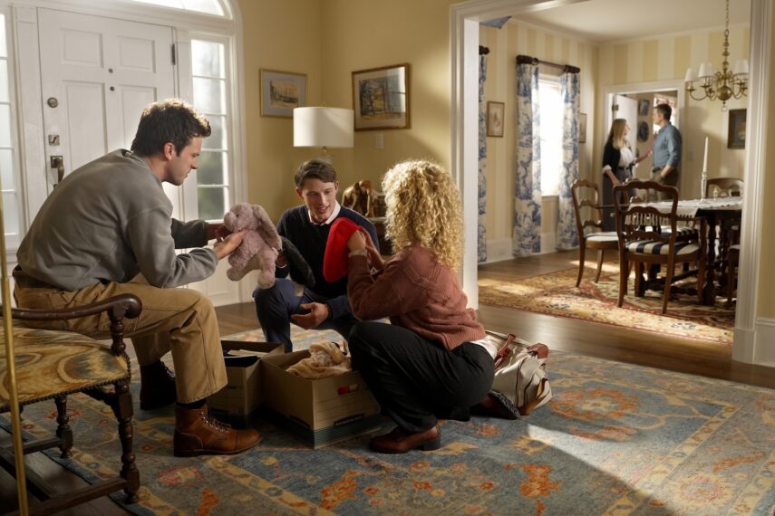 Tommy O'Brien as Micah Hollingsworth, Taylor Bloom as Russ Hollingsworth — 'Line of Fire' Episode 2