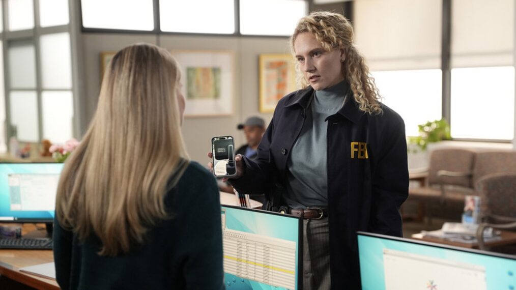 Kat Cunning in 'Line of Fire'