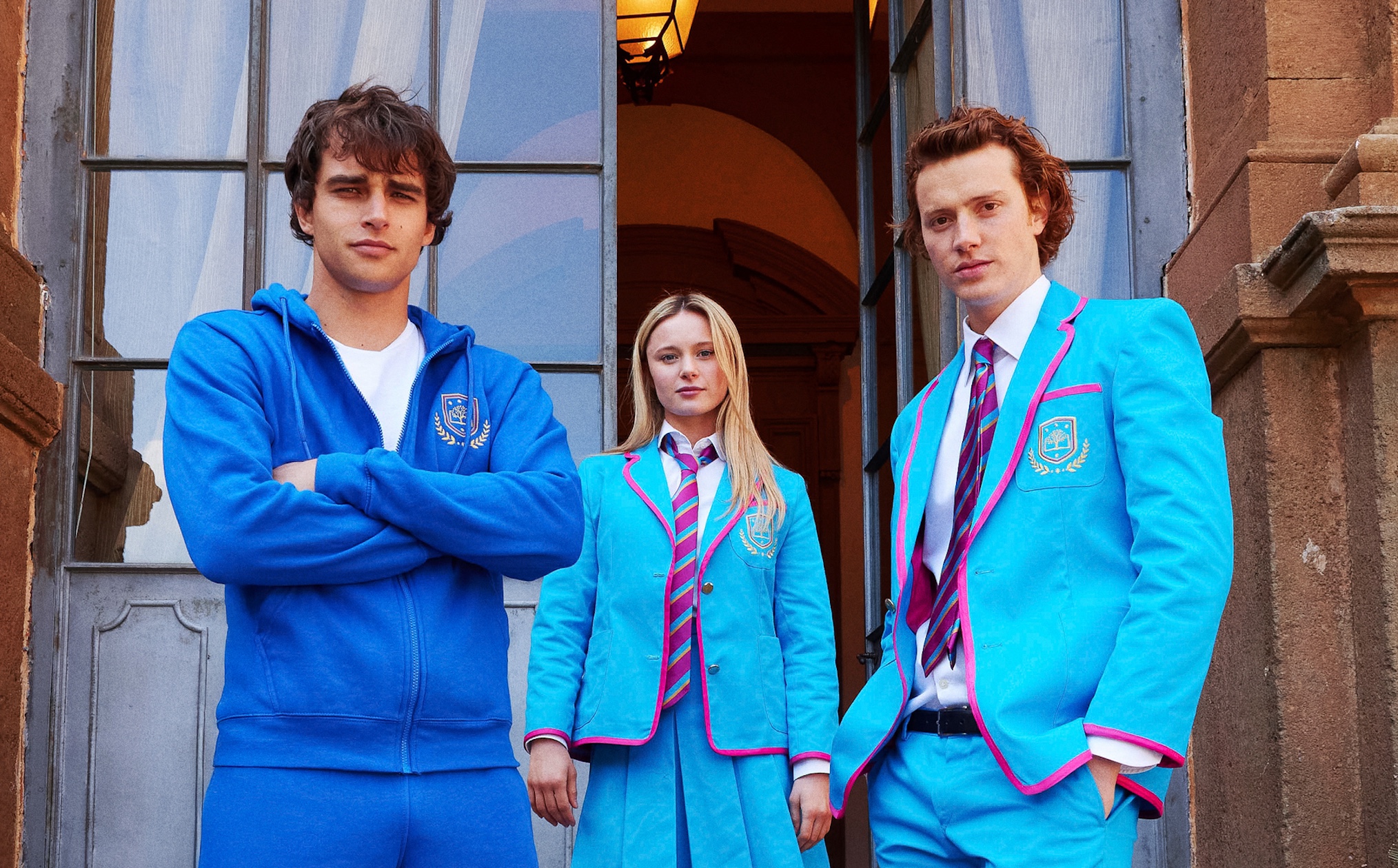 Love Me Love Me three leads