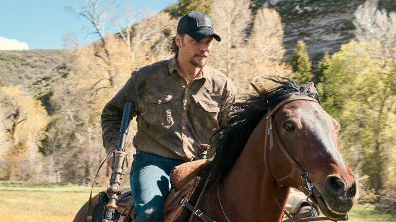 Luke Grimes Previews Tate’s Rescue & Kayce’s New Love in ‘Marshals’ Season 2