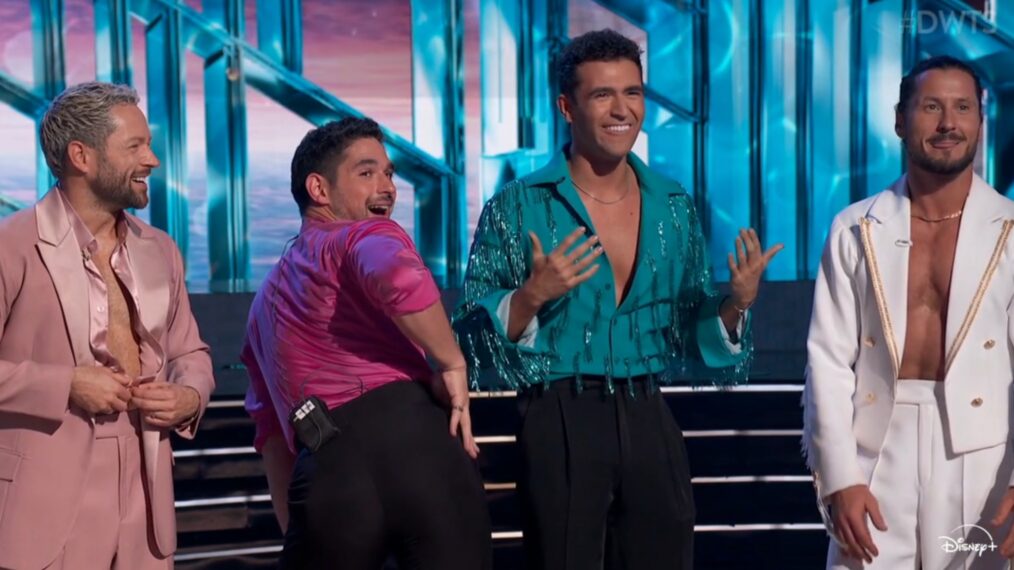 Pasha Pashkov, Alan Bersten, Ezra Sosa, and Val Chmerkovskiy of 'Dancing with the Stars'