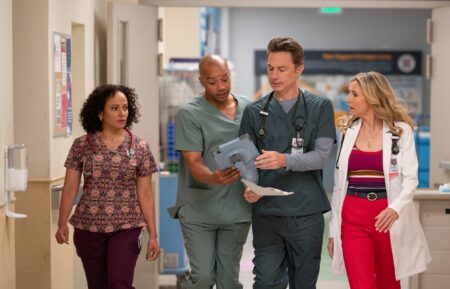 Judy Reyes, Donald Faison, Zach Braff, and Sarah Chalke in 'Scrubs' Season 2