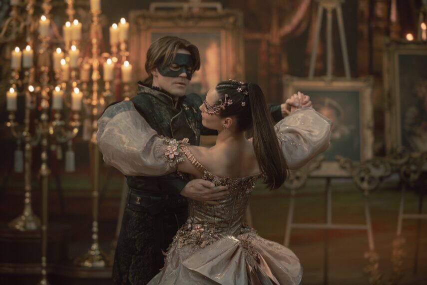 Paul Wesley as James T. Kirk and Christina Chong as La'an Noonien-Singh — 'Star Trek: Strange New Worlds' Season 4 Episode 9