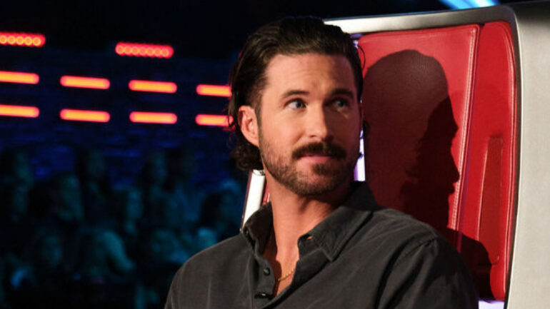 ‘The Voice’ Recap: Riley Green Finally Uses His First-In Button on Young Country Singer
