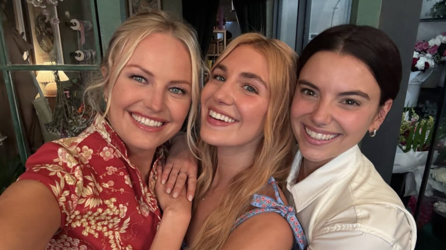 Malin Akerman, Sophie Nelissa, and Francesca Reale