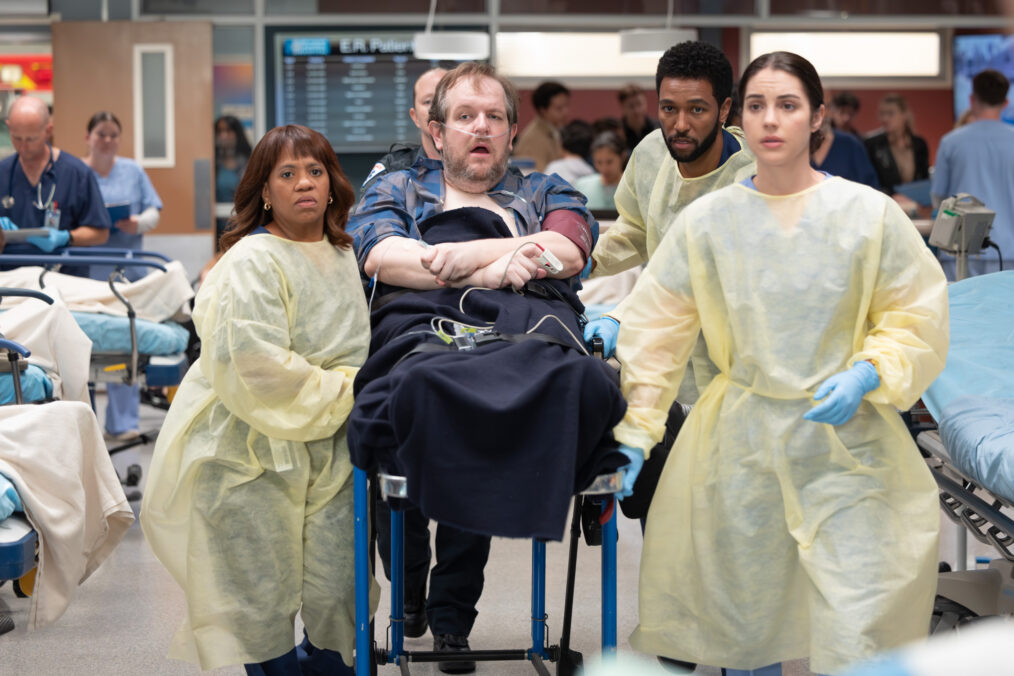 GREY’S ANATOMY - “Collide” - After a collision at Sea-Tac sends a surge of critically injured patients to Grey Sloan, the unveiling of its controversial new VIP floor is thrown into chaos as doctors race to save lives amid impossible choices. THURSDAY, OCT. 15 (10:00-11:00 p.m. EDT) on ABC. (Disney/Raymond Liu) CHANDRA WILSON, DOMINIC BURGESS, ANTHONY HILL, ADELAIDE KANE