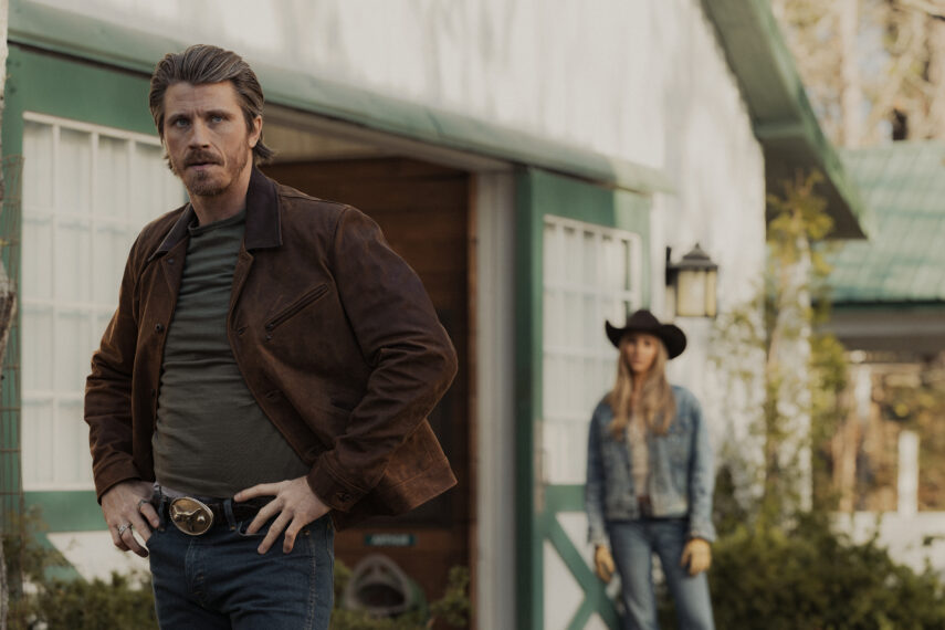(L-R): Garrett Hedlund as Mitch and Scarlet Stallone as Spencer in Tulsa King, season 4, streaming on Paramount+, 2026. Photo Credit: Steve Swisher/Paramount+